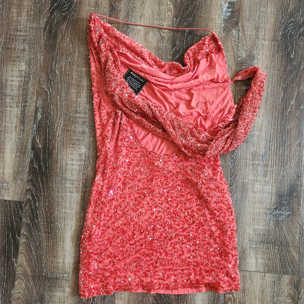 Retrofete Esme Dress in Calypso Coral Sequin Beaded Medium NWT Sleeveless - Picture 6 of 12
